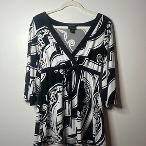 White House Black Market Blouse